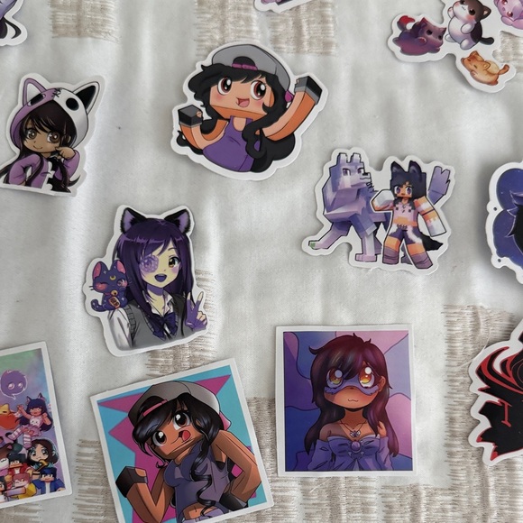 Cute Character Sticker Set - Picture 6 of 12